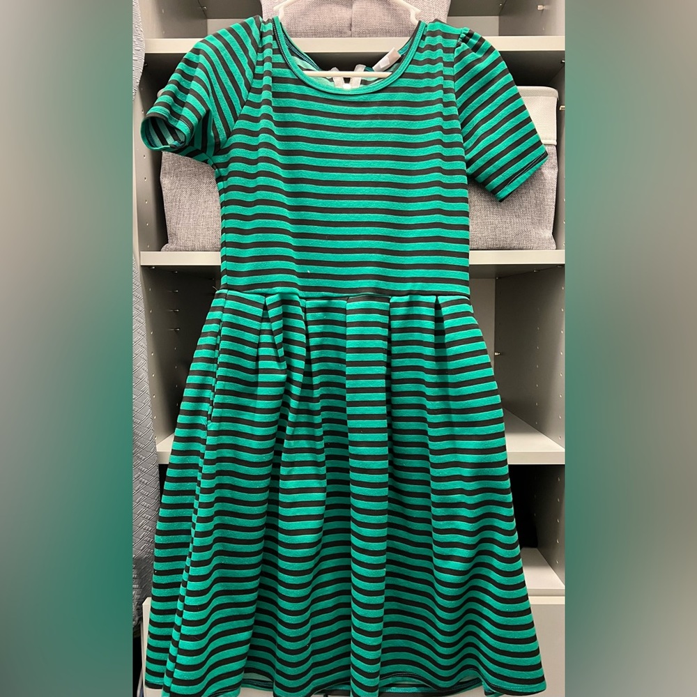 LuLaRoe Amelia dress with pockets Medium